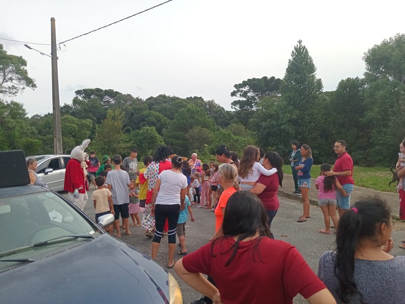 campanha-pascoa-solidaria-do-circo-social-atende-mais-de-2-000-criancas-em-riomafra-18