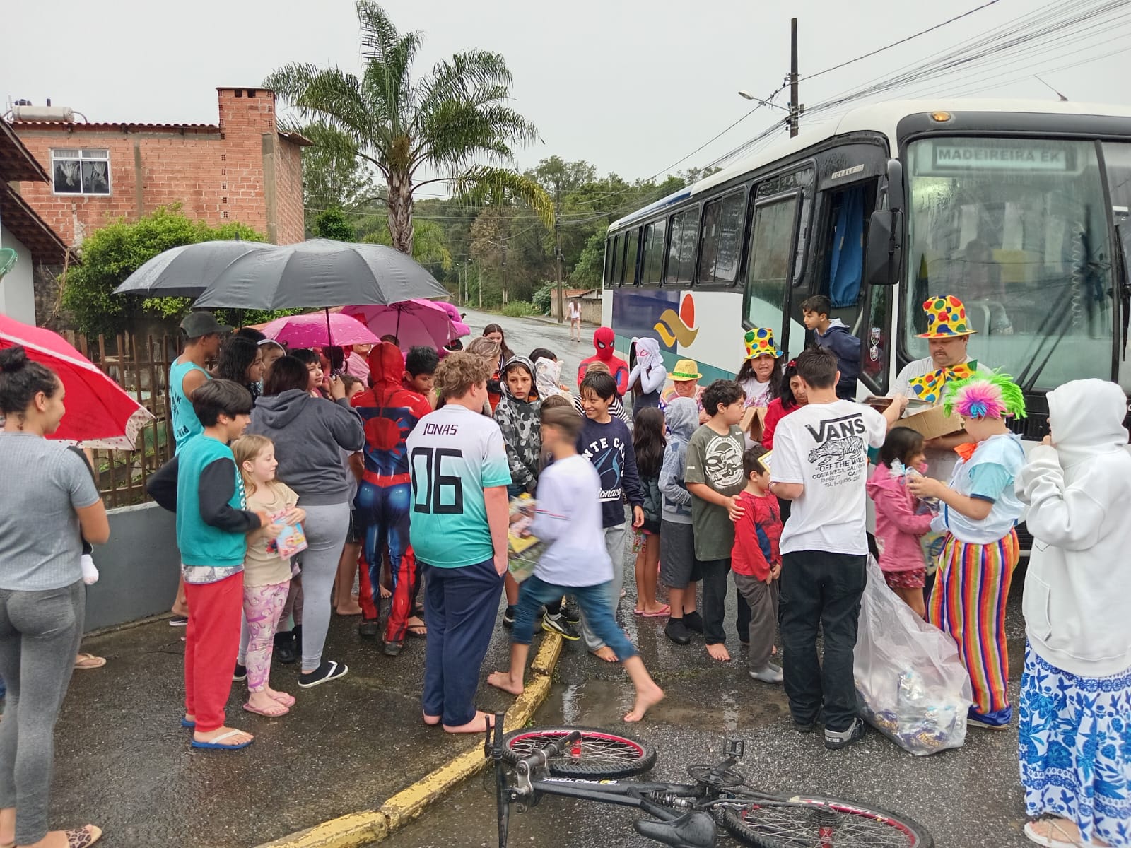 campanha-dia-das-criancas-2025-do-circo-social-123