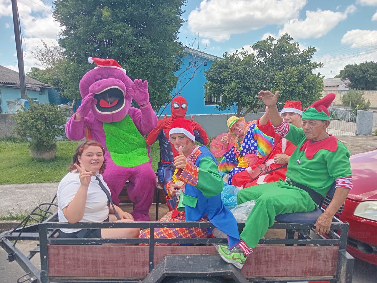 apresentacoes-na-associacao-comunitaria-do-bairro-alto-1