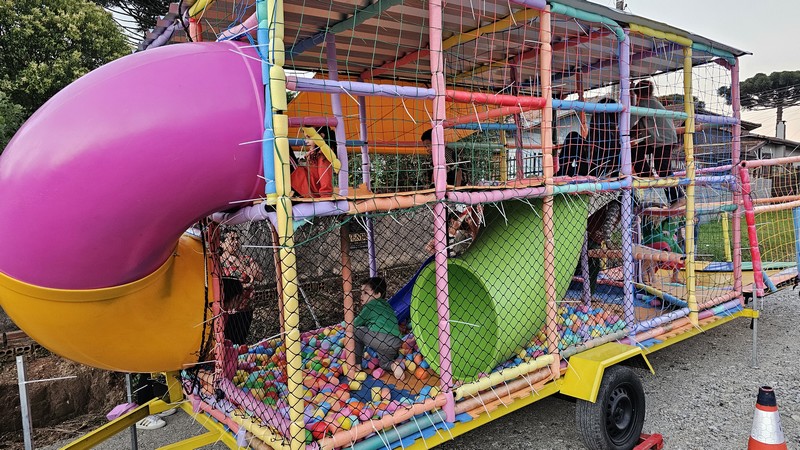 empresa-solidaria-carretao-brinquedao-2