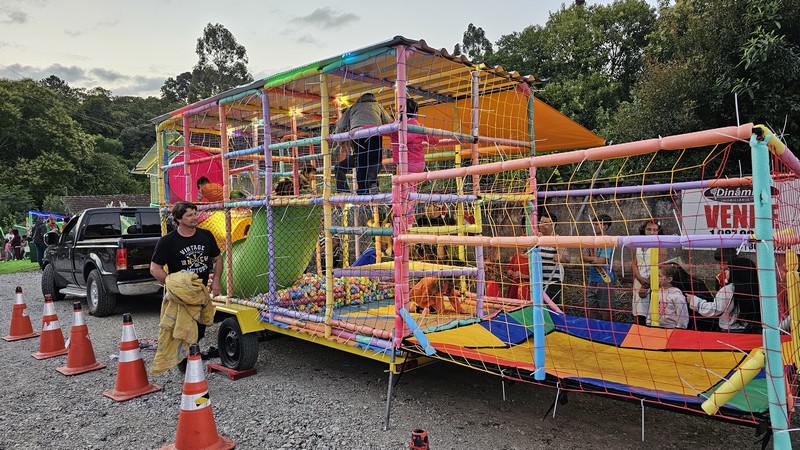 empresa-solidaria-carretao-brinquedao-3