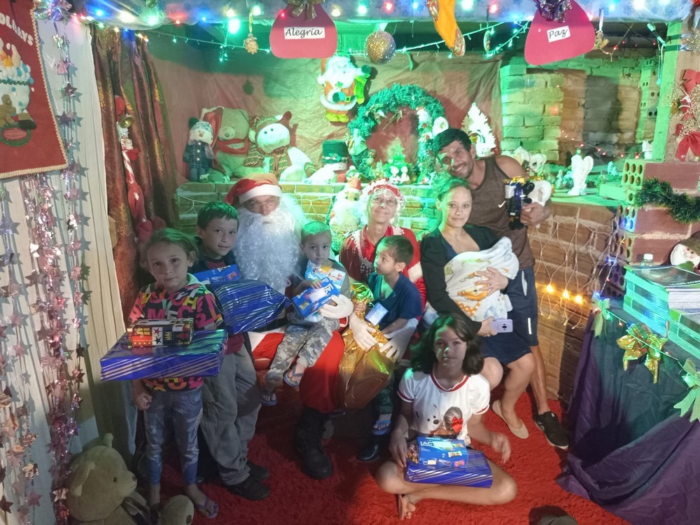 entregas-dos-presentes-das-cartinhas-do-natal-do-circo-social-2025-100