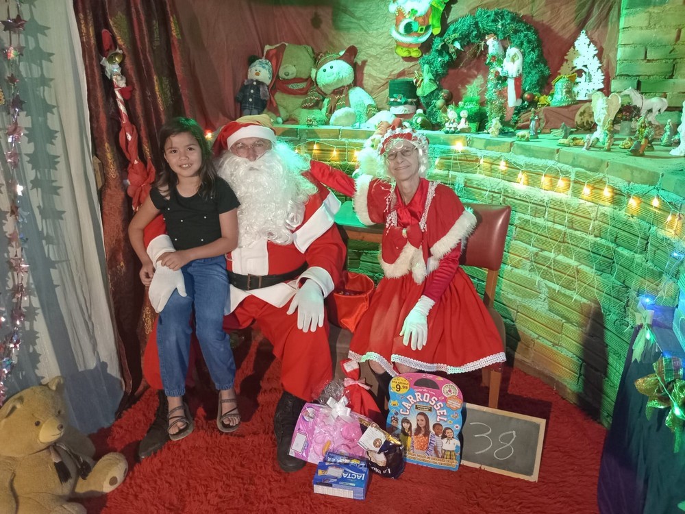 entregas-dos-presentes-das-cartinhas-do-natal-do-circo-social-2025-103