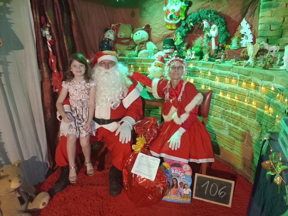 entregas-dos-presentes-das-cartinhas-do-natal-do-circo-social-2025-106