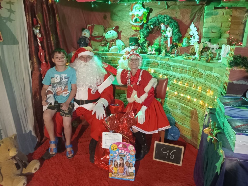 entregas-dos-presentes-das-cartinhas-do-natal-do-circo-social-2025-110