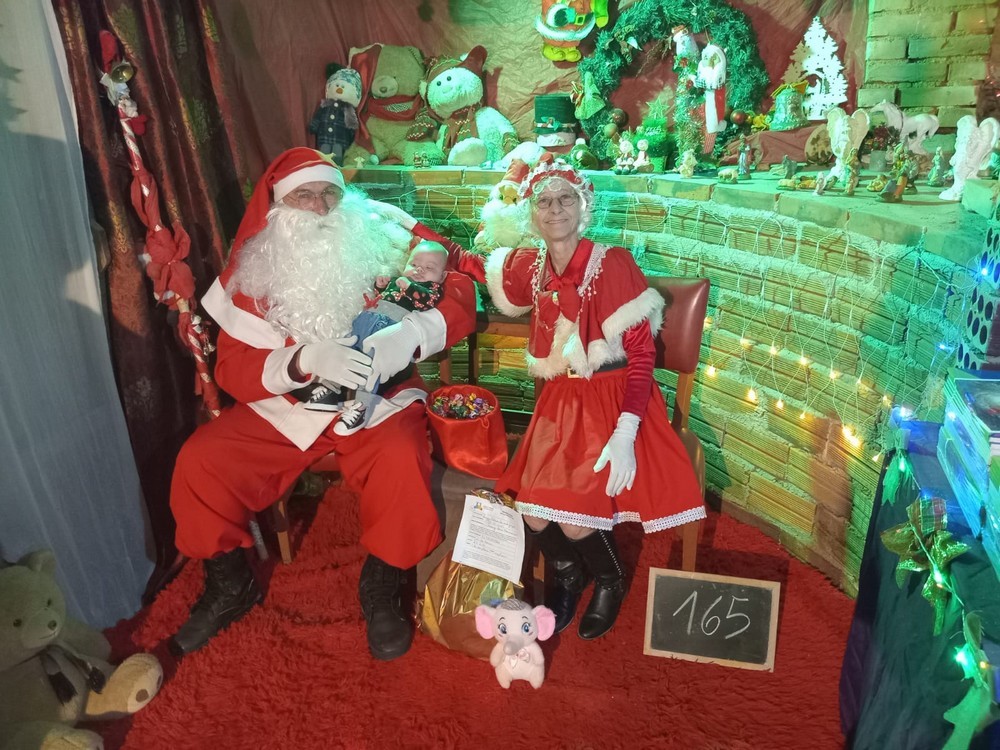 entregas-dos-presentes-das-cartinhas-do-natal-do-circo-social-2025-117