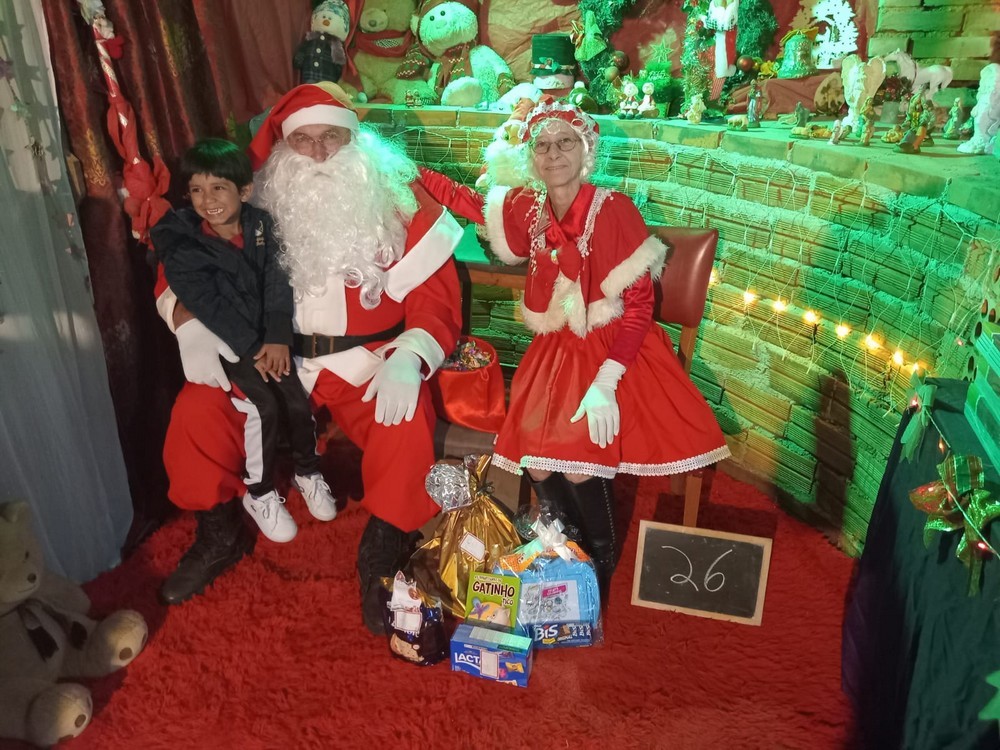 entregas-dos-presentes-das-cartinhas-do-natal-do-circo-social-2025-120