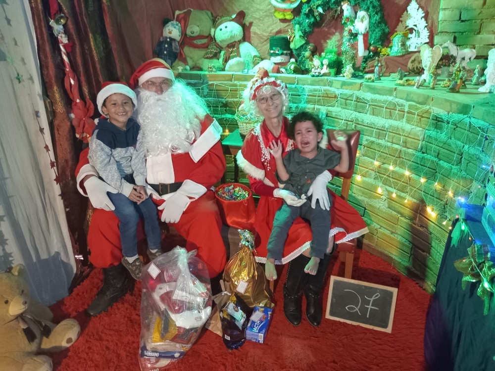 entregas-dos-presentes-das-cartinhas-do-natal-do-circo-social-2025-121