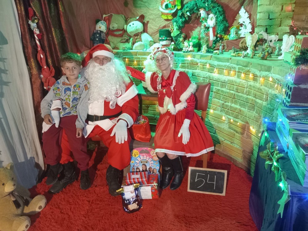 entregas-dos-presentes-das-cartinhas-do-natal-do-circo-social-2025-122