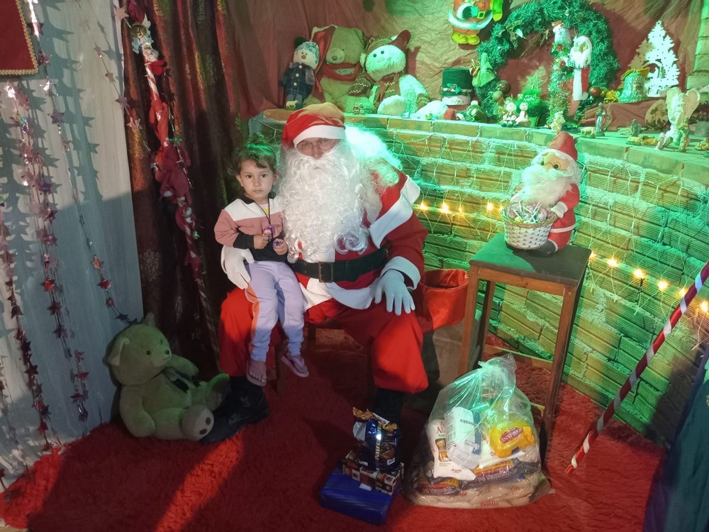 entregas-dos-presentes-das-cartinhas-do-natal-do-circo-social-2025-131