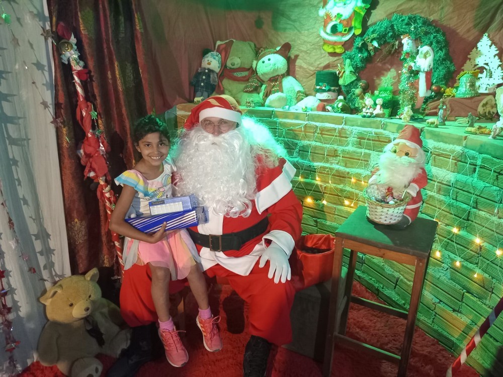 entregas-dos-presentes-das-cartinhas-do-natal-do-circo-social-2025-135