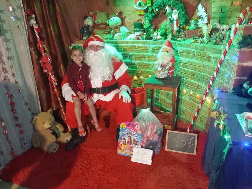 entregas-dos-presentes-das-cartinhas-do-natal-do-circo-social-2025-141