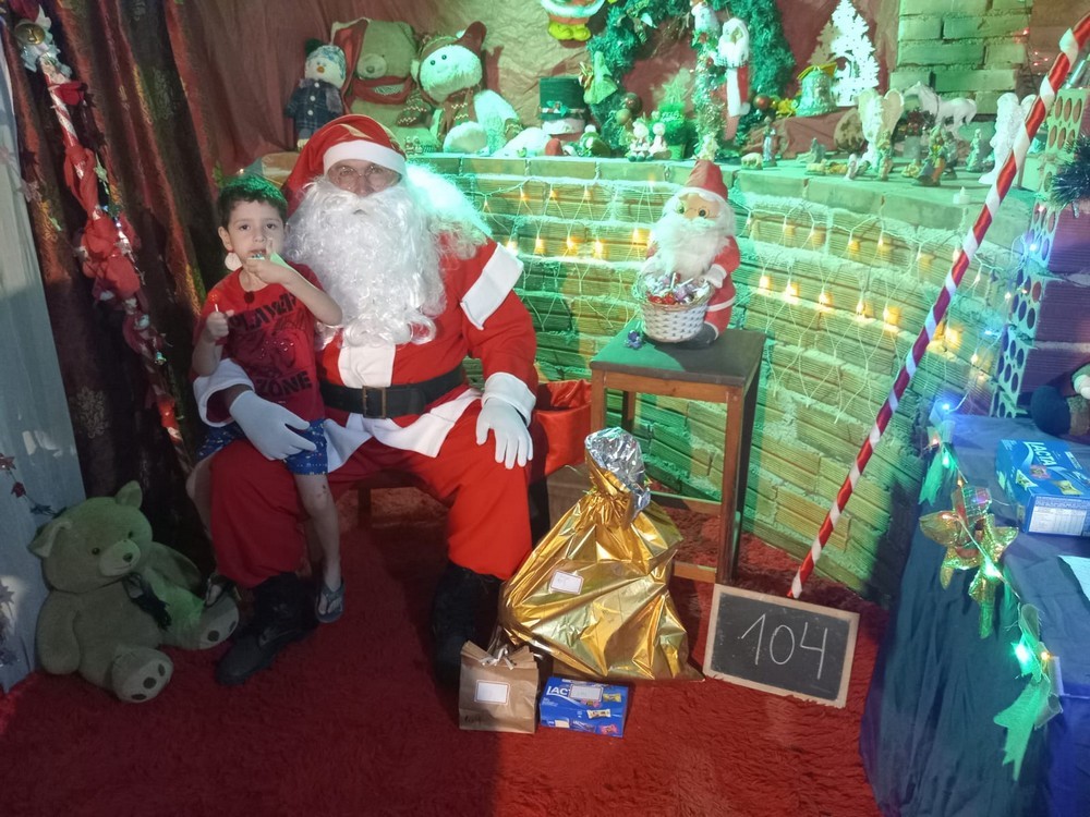 entregas-dos-presentes-das-cartinhas-do-natal-do-circo-social-2025-143