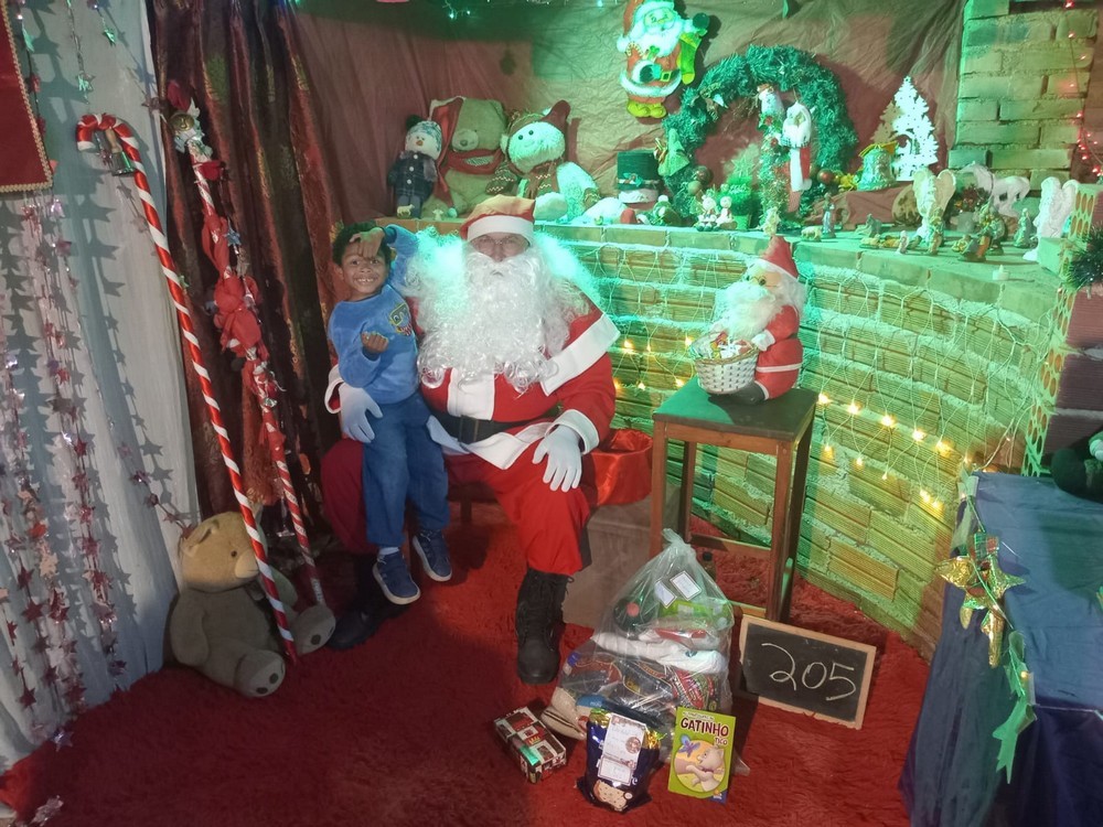 entregas-dos-presentes-das-cartinhas-do-natal-do-circo-social-2025-155