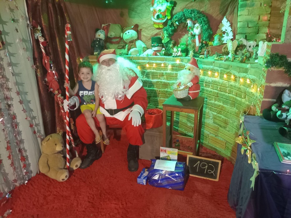 entregas-dos-presentes-das-cartinhas-do-natal-do-circo-social-2025-156