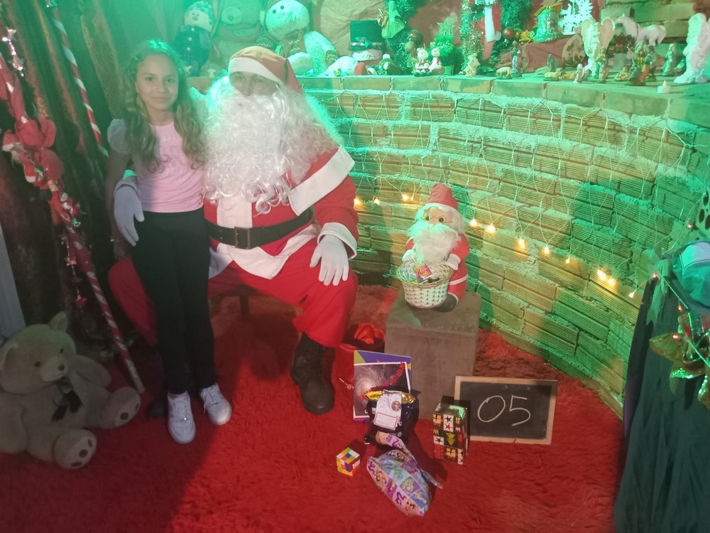 entregas-dos-presentes-das-cartinhas-do-natal-do-circo-social-2025-166