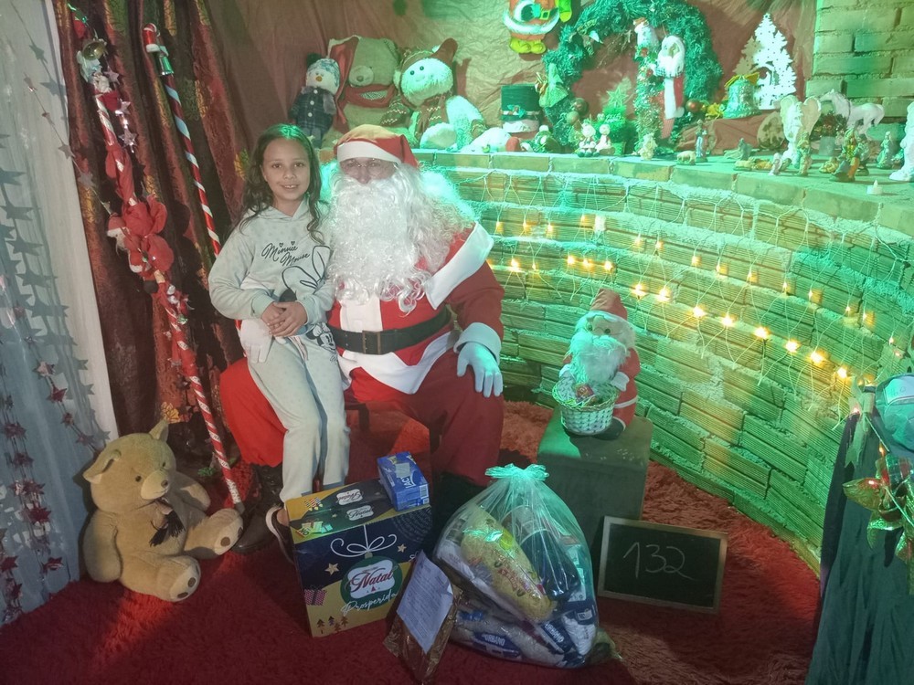 entregas-dos-presentes-das-cartinhas-do-natal-do-circo-social-2025-169