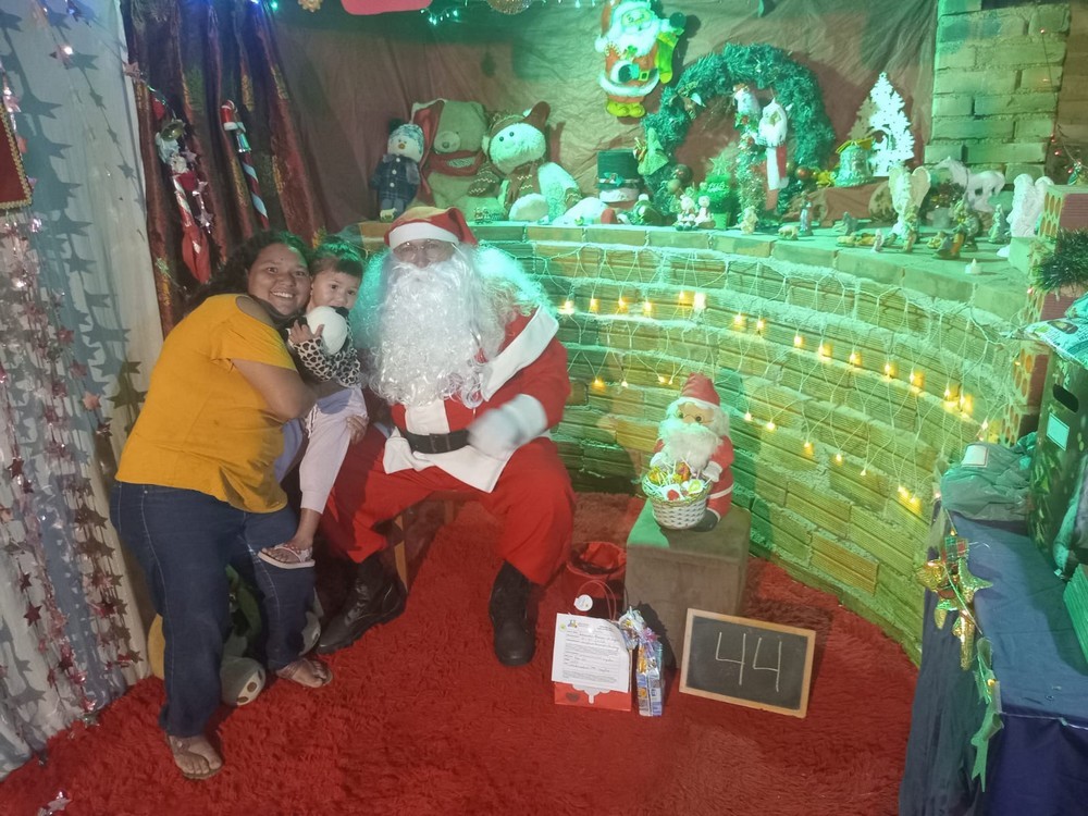 entregas-dos-presentes-das-cartinhas-do-natal-do-circo-social-2025-181