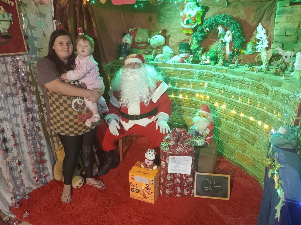 entregas-dos-presentes-das-cartinhas-do-natal-do-circo-social-2025-189