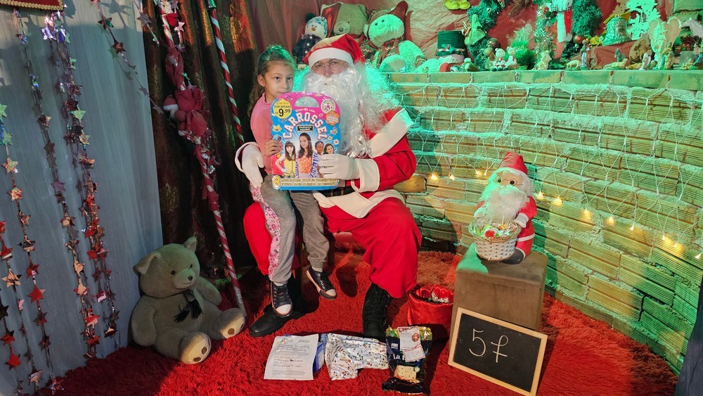 entregas-dos-presentes-das-cartinhas-do-natal-do-circo-social-2025-197