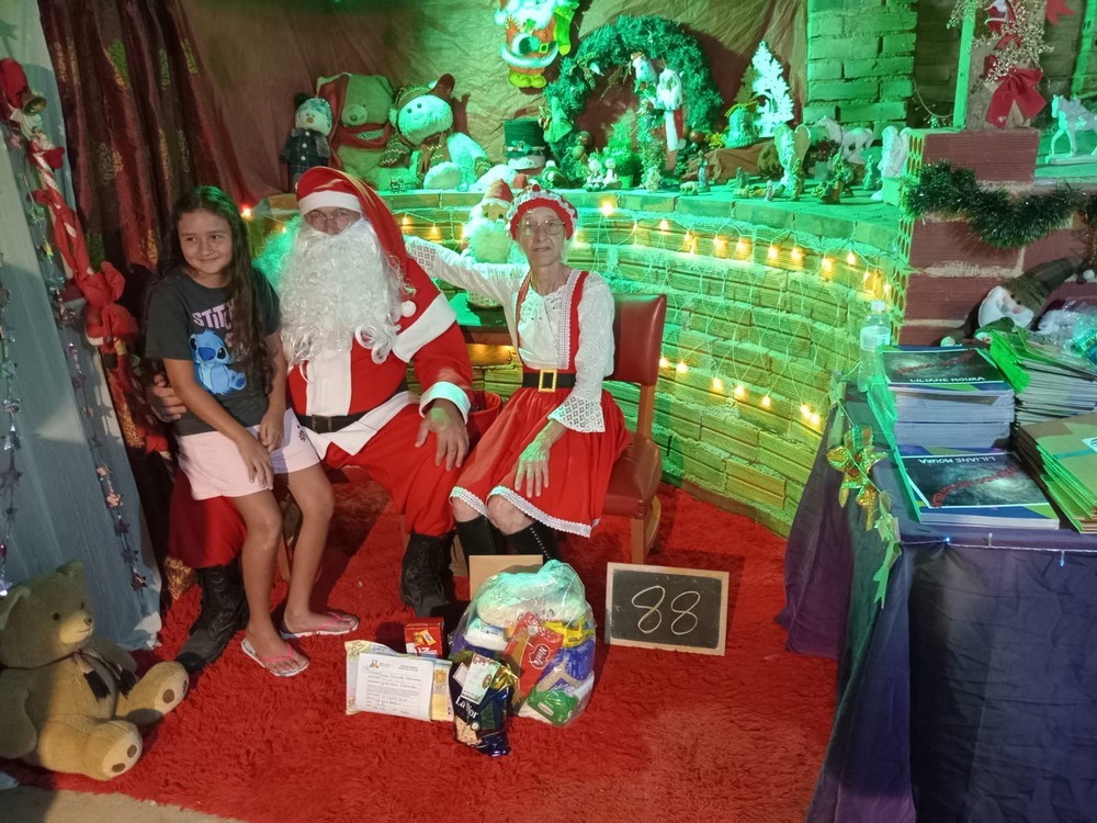 entregas-dos-presentes-das-cartinhas-do-natal-do-circo-social-2025-31