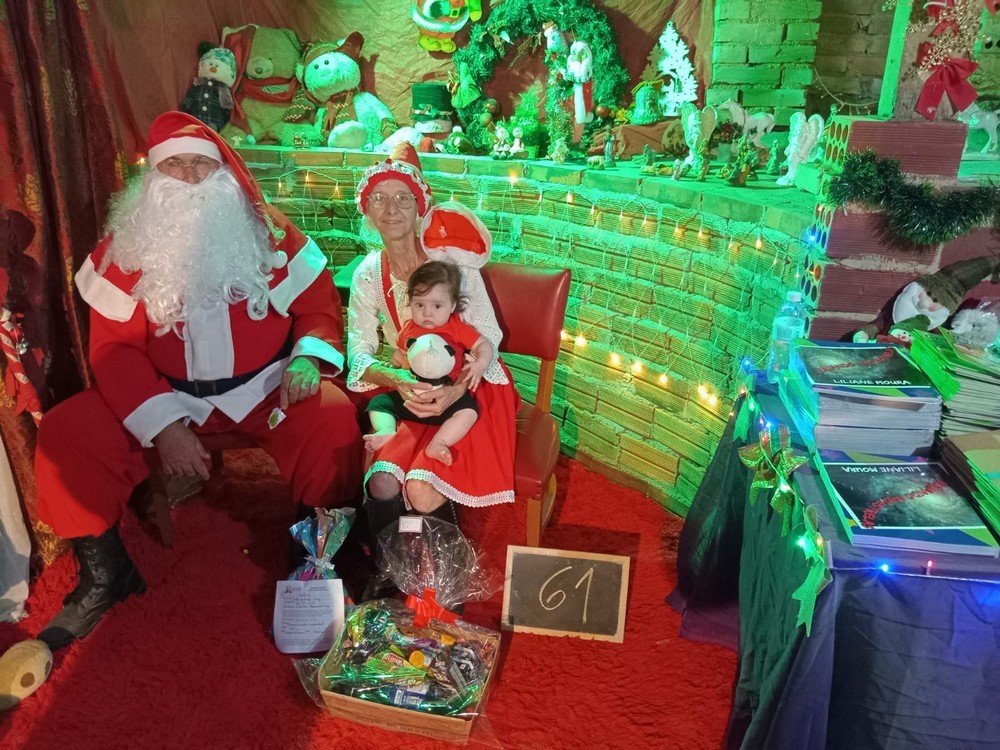 entregas-dos-presentes-das-cartinhas-do-natal-do-circo-social-2025-32