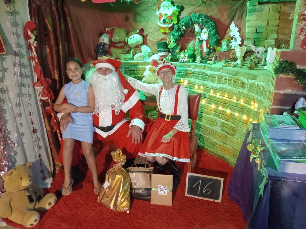 entregas-dos-presentes-das-cartinhas-do-natal-do-circo-social-2025-48