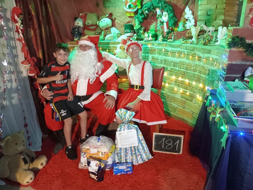 entregas-dos-presentes-das-cartinhas-do-natal-do-circo-social-2025-49