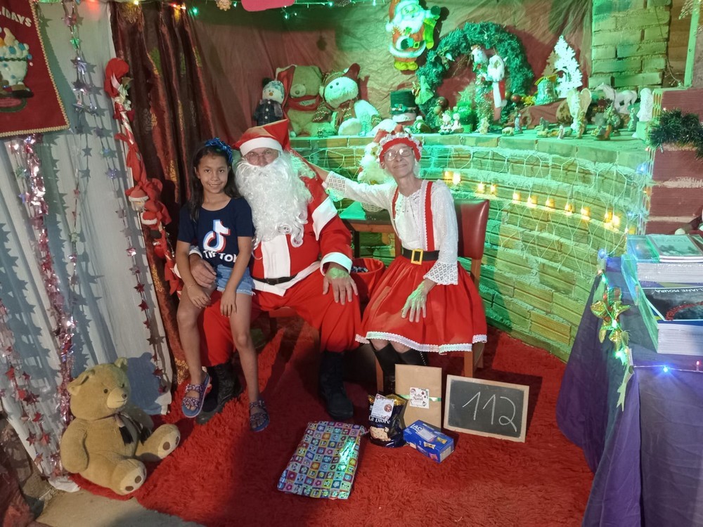 entregas-dos-presentes-das-cartinhas-do-natal-do-circo-social-2025-50