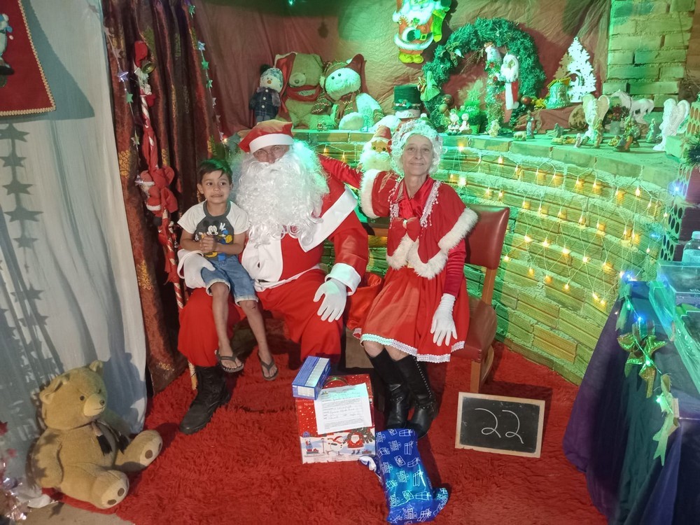 entregas-dos-presentes-das-cartinhas-do-natal-do-circo-social-2025-59