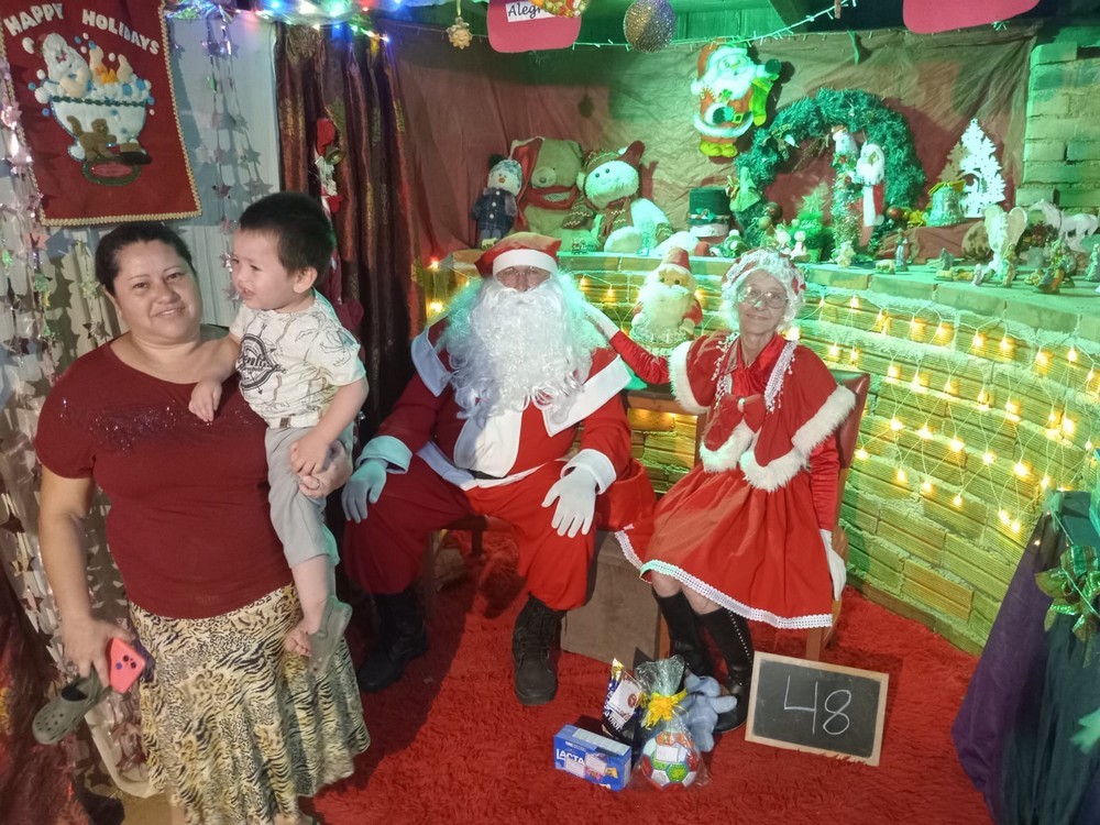 entregas-dos-presentes-das-cartinhas-do-natal-do-circo-social-2025-80