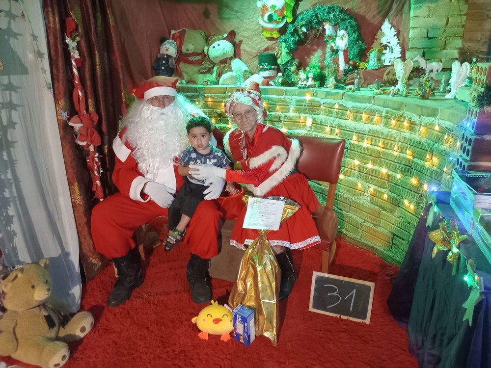 entregas-dos-presentes-das-cartinhas-do-natal-do-circo-social-2025-85