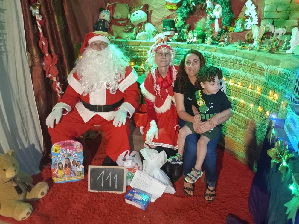 entregas-dos-presentes-das-cartinhas-do-natal-do-circo-social-2025-98