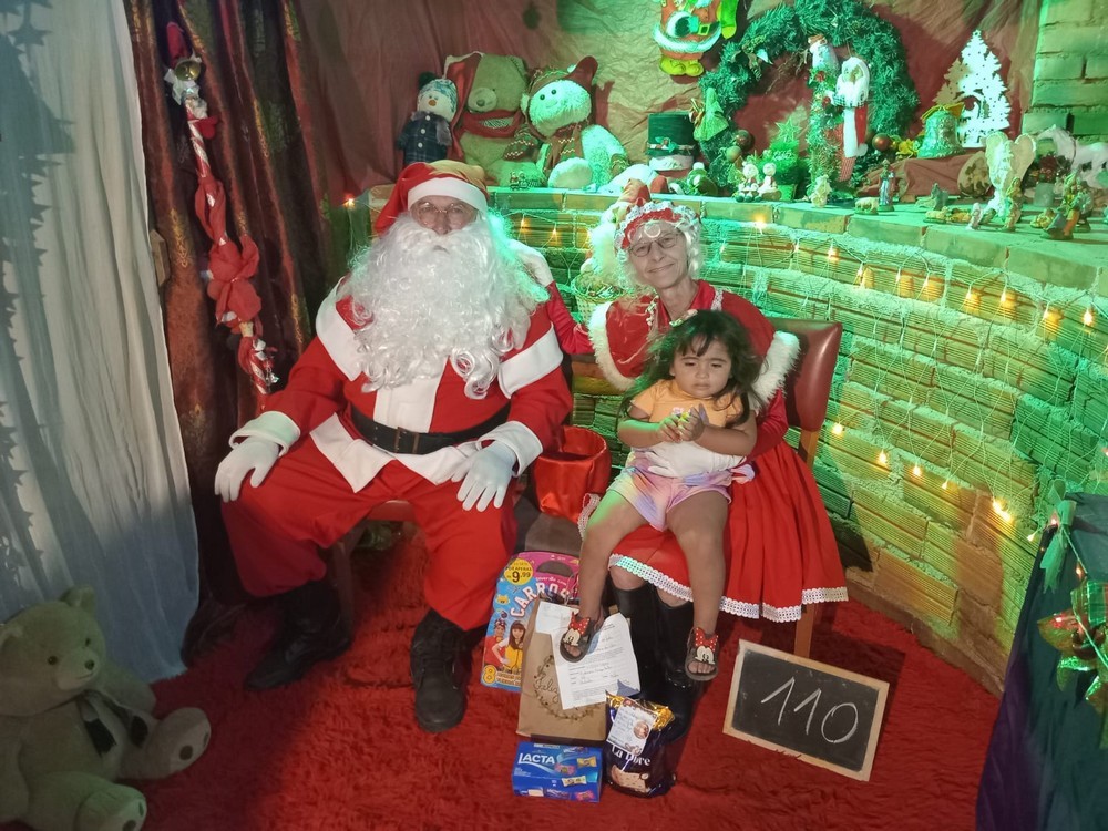 entregas-dos-presentes-das-cartinhas-do-natal-do-circo-social-2025-99