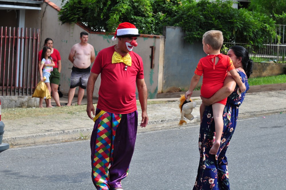 natal-do-circo-social-2025-entrega-de-presentes-para-as-criancas-112