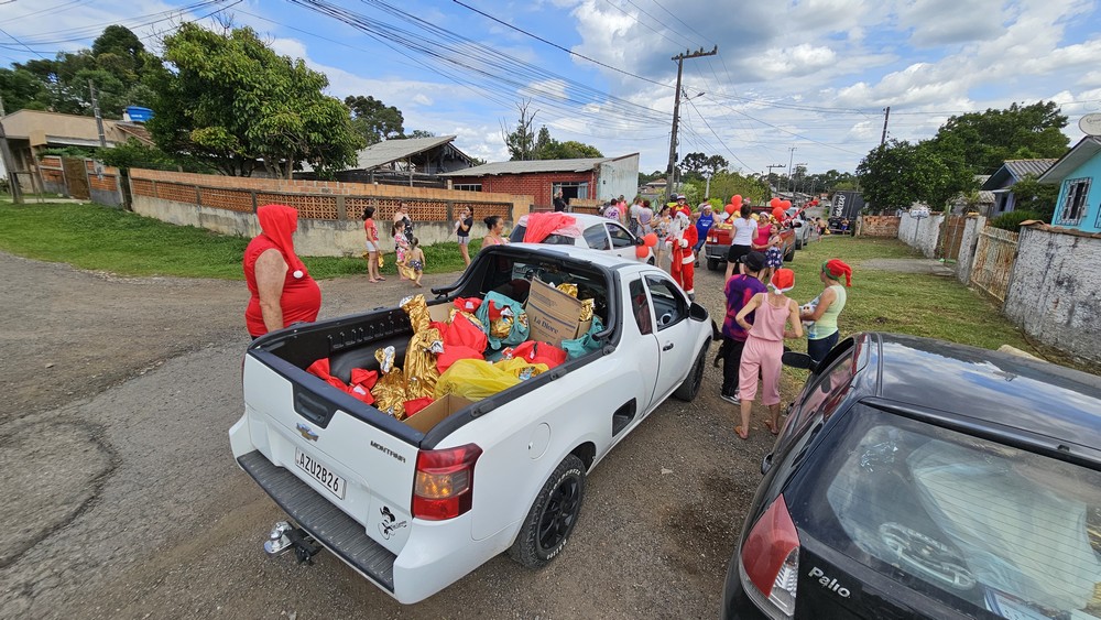 natal-do-circo-social-2025-entrega-de-presentes-para-as-criancas-18
