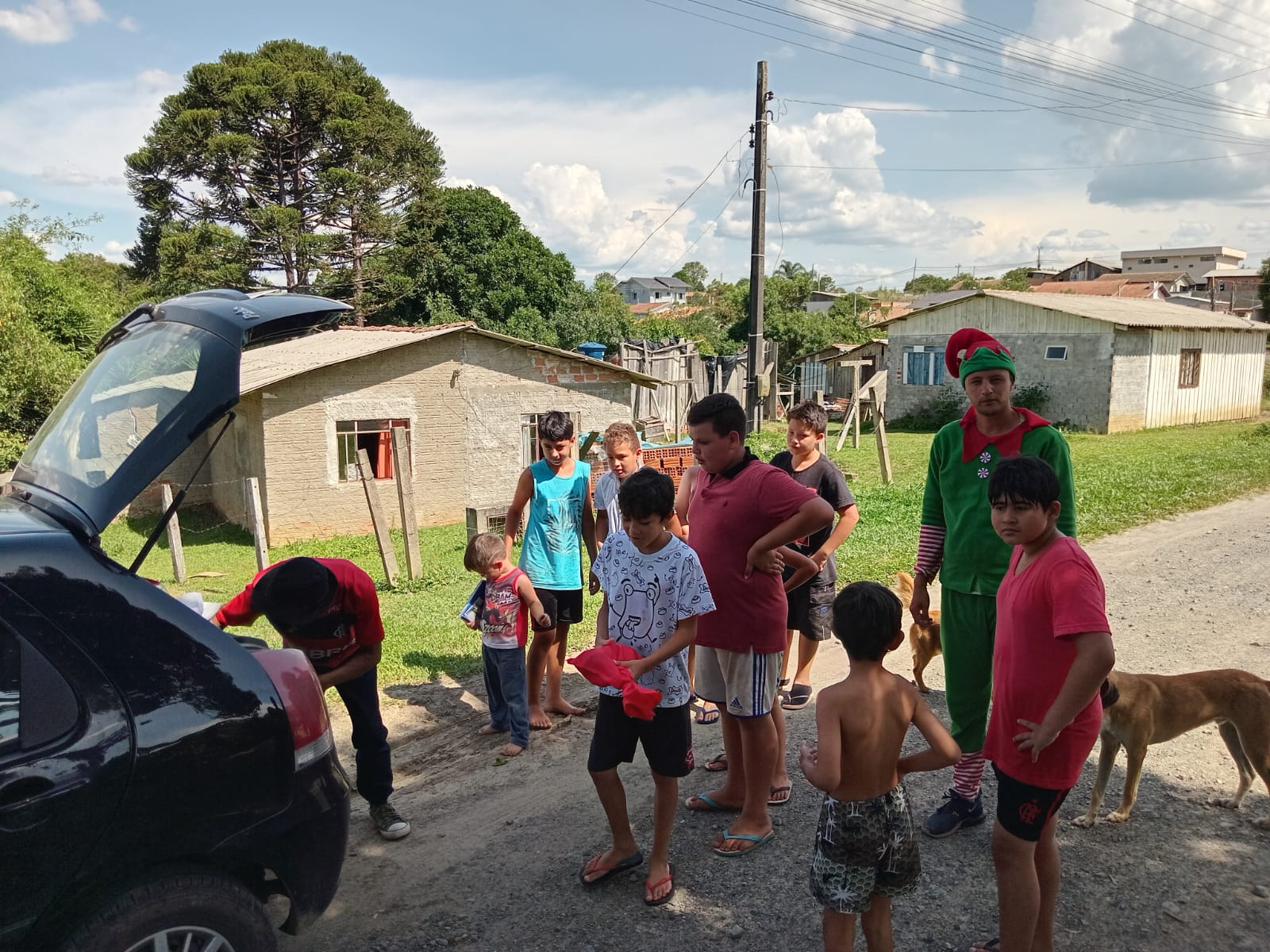 natal-do-circo-social-2025-entrega-de-presentes-para-as-criancas-2