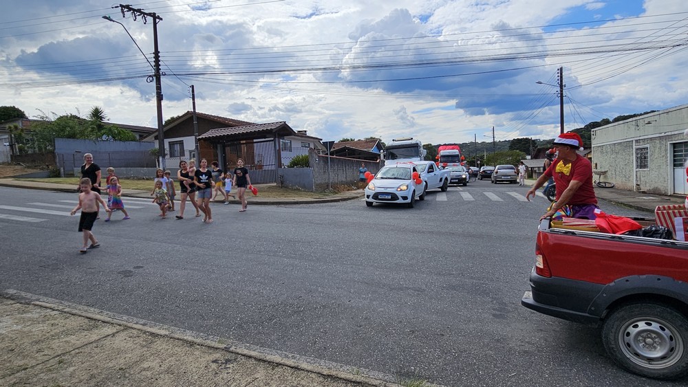 natal-do-circo-social-2025-entrega-de-presentes-para-as-criancas-26