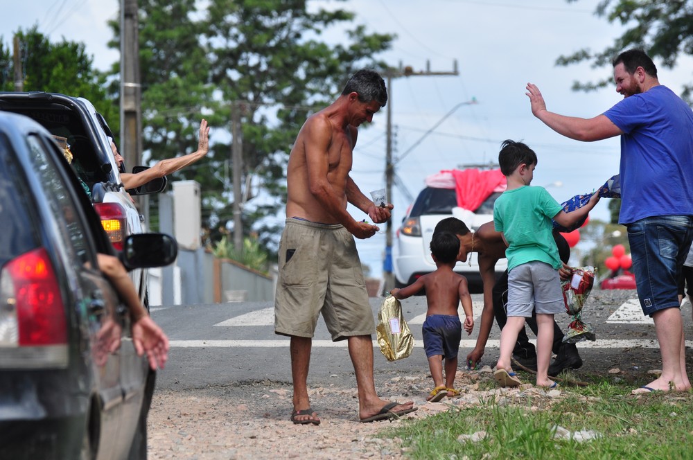 natal-do-circo-social-2025-entrega-de-presentes-para-as-criancas-91